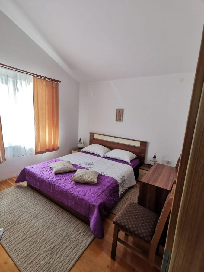Apartman Zora Apartment *